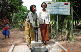 Family & Friends of Mrs. Any & Gustavo [Ecuador]. April, 2012 (Kok Khnang village)