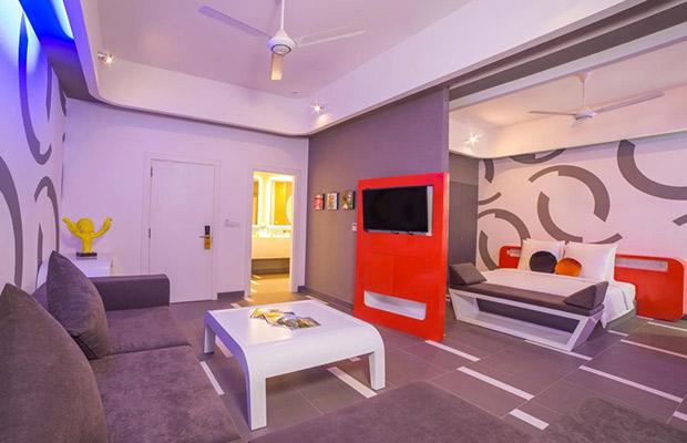 SUN & MOON Urban Hotel